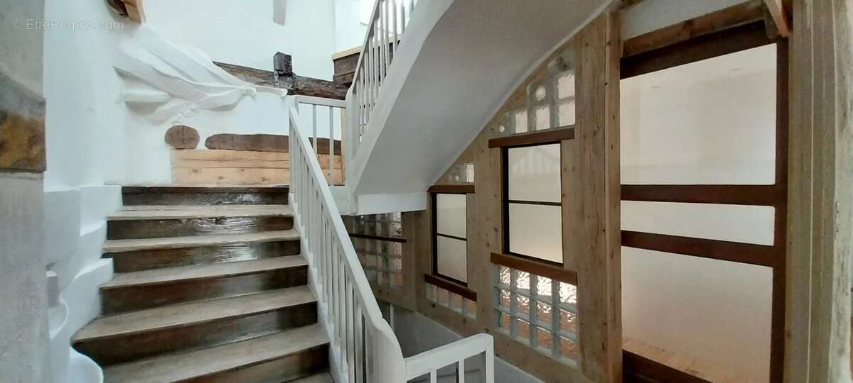 Maison à VILLEFRANCHE-DE-ROUERGUE