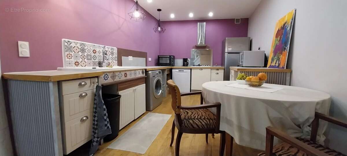 Maison à VILLEFRANCHE-DE-ROUERGUE