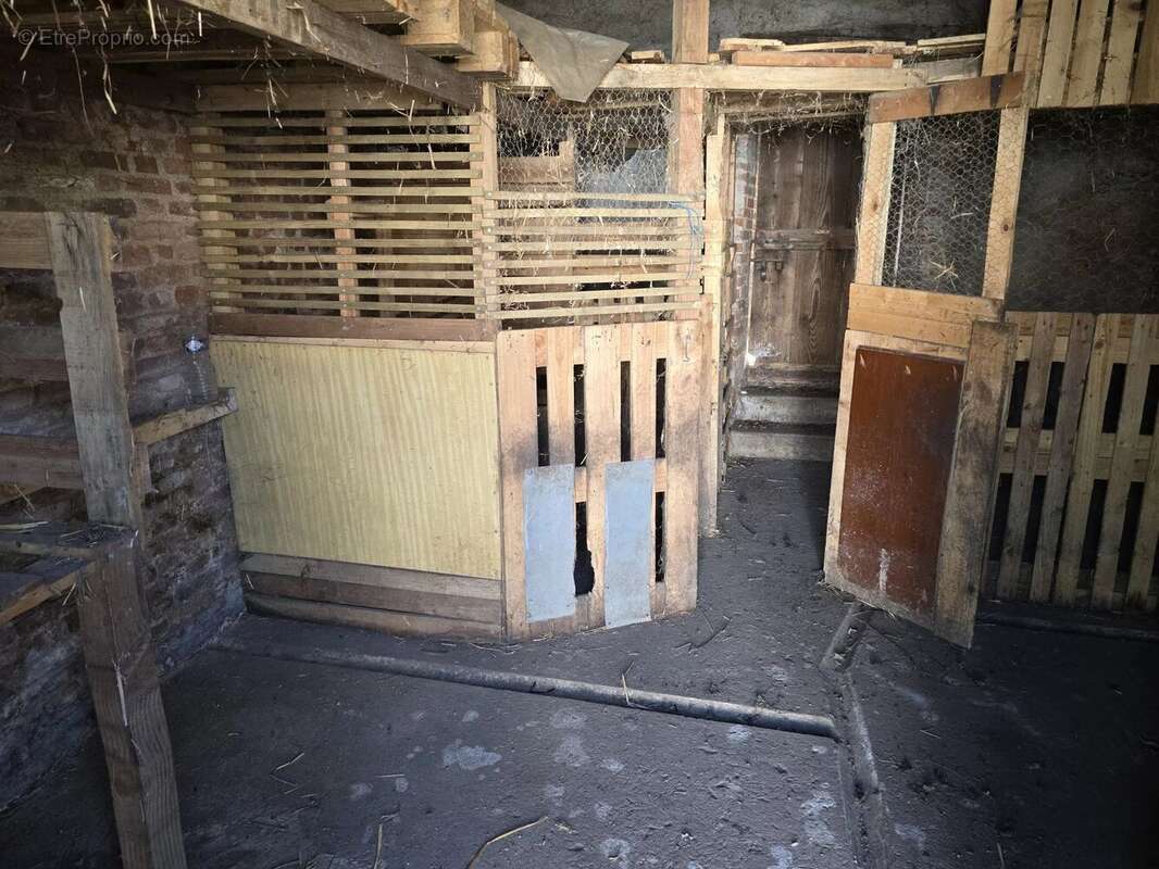 Appartement à AUZAT-LA-COMBELLE