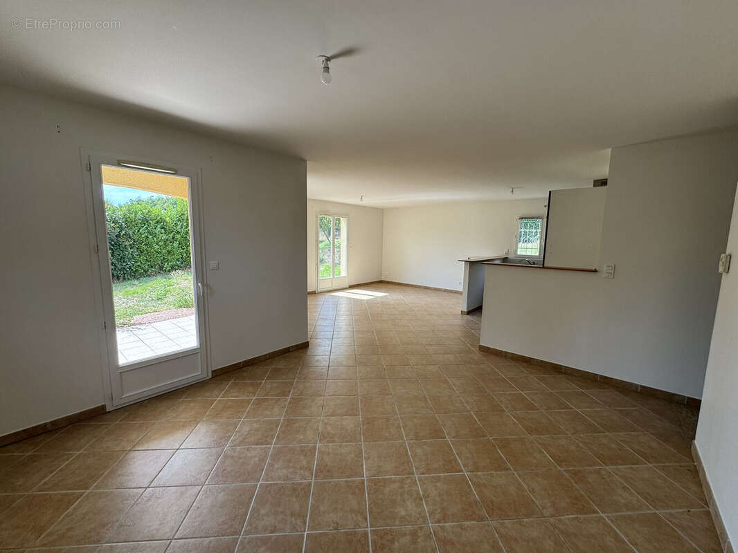 Photo 4 - Maison à AMPLEPUIS