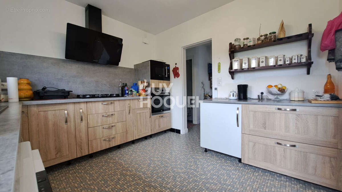 Maison à RION-DES-LANDES