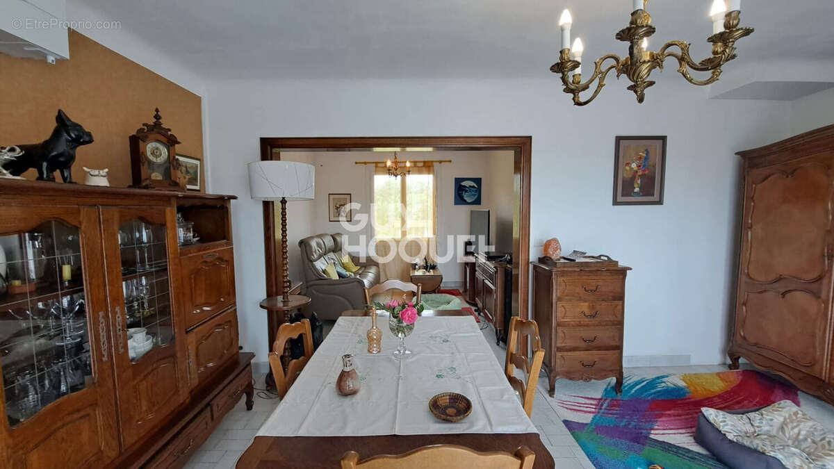 Maison à RION-DES-LANDES