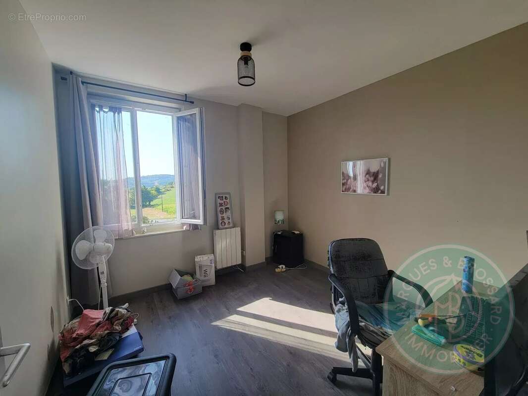 Maison à CASTETPUGON