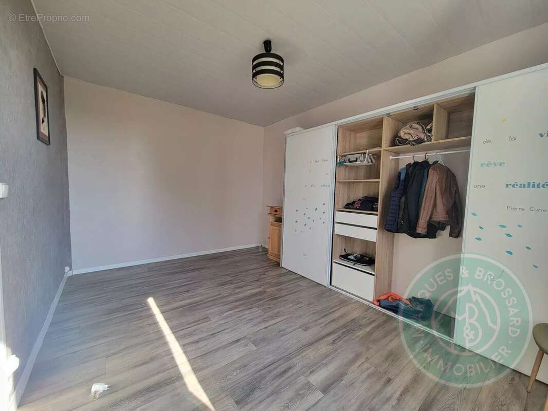 Maison à CASTETPUGON