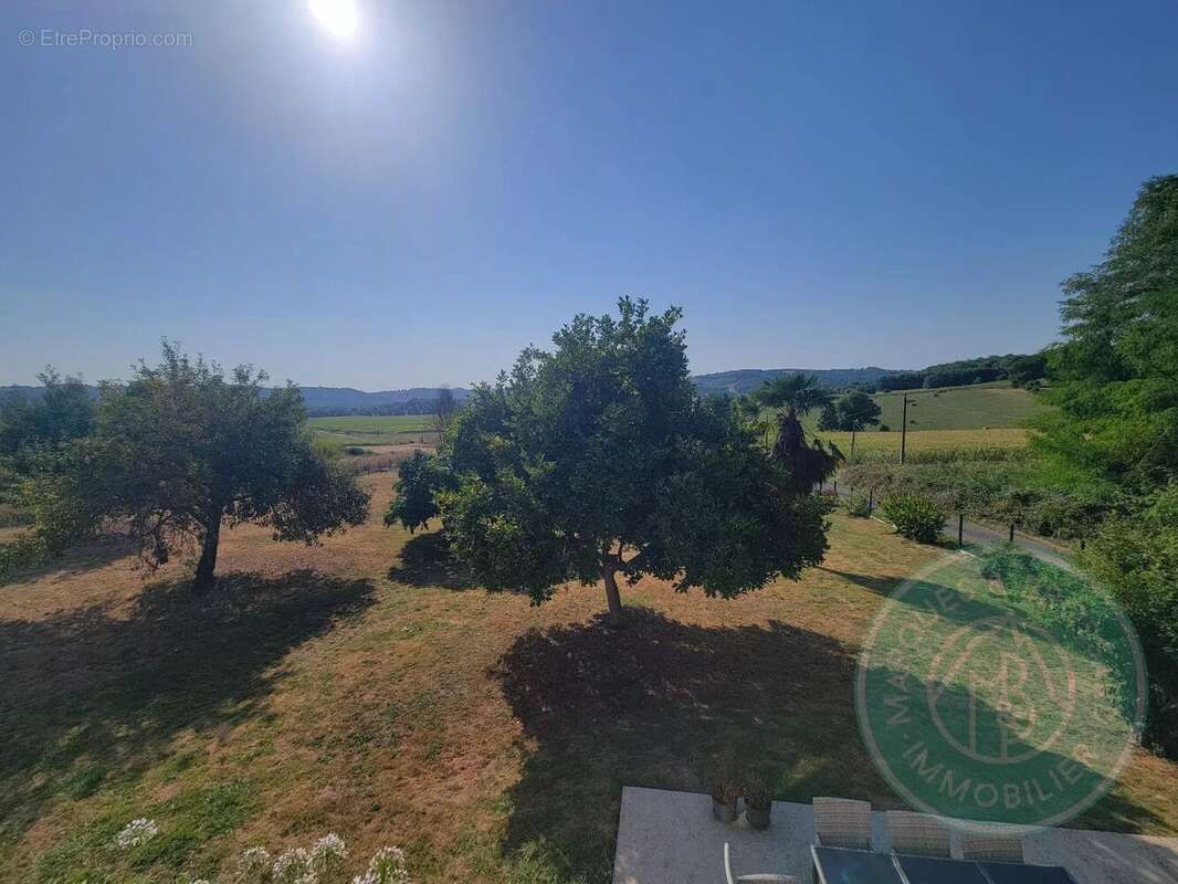 Maison à CASTETPUGON