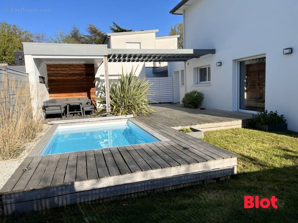 Maison à CESSON-SEVIGNE