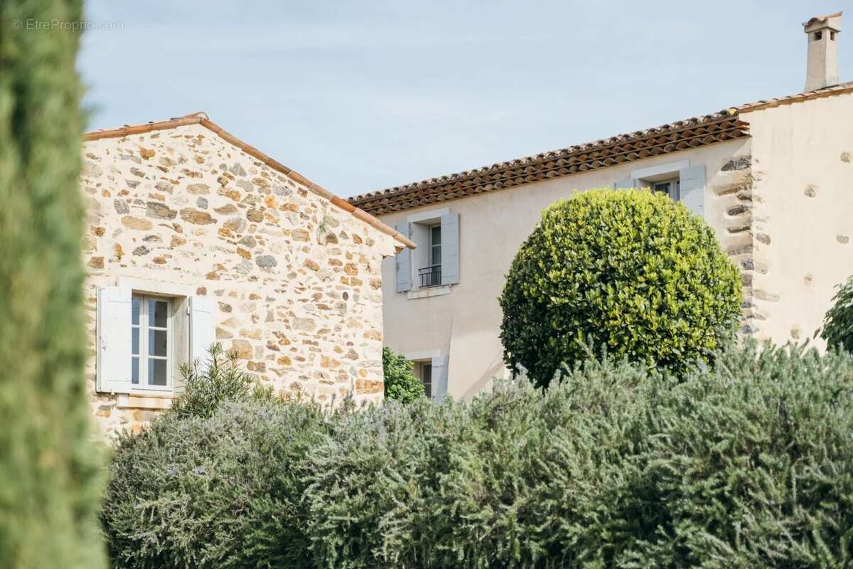 Maison à MONTAUROUX