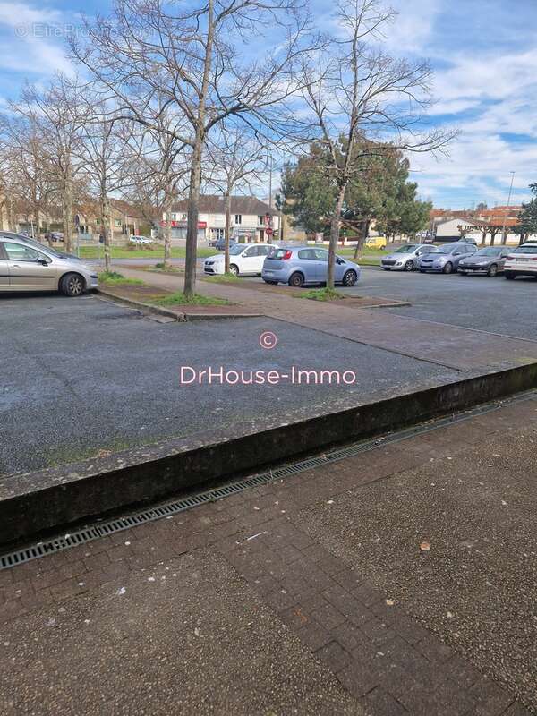 Commerce à POITIERS