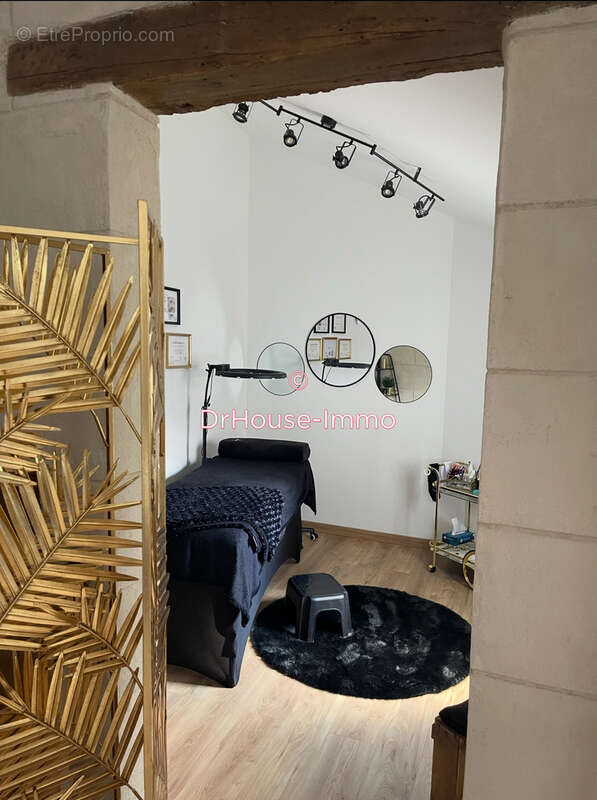 Commerce à CHATEAU-LA-VALLIERE