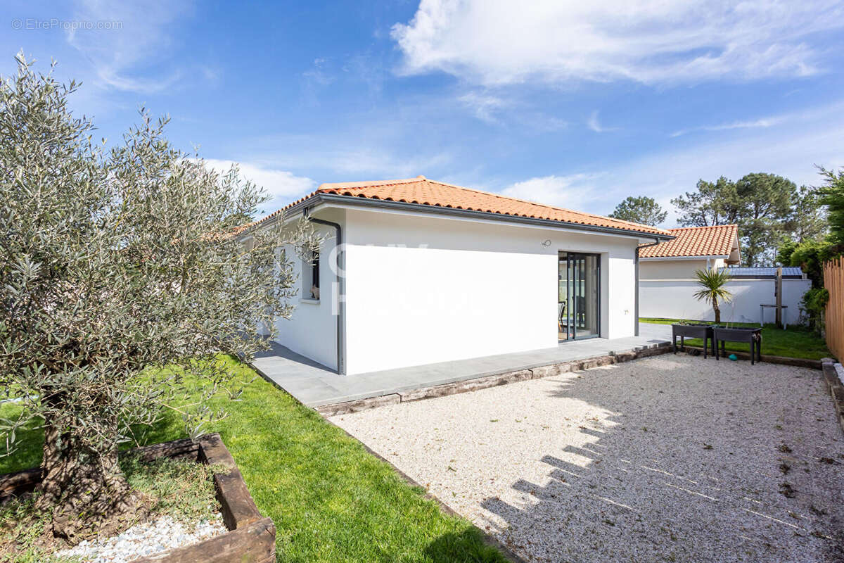 Maison à BISCARROSSE