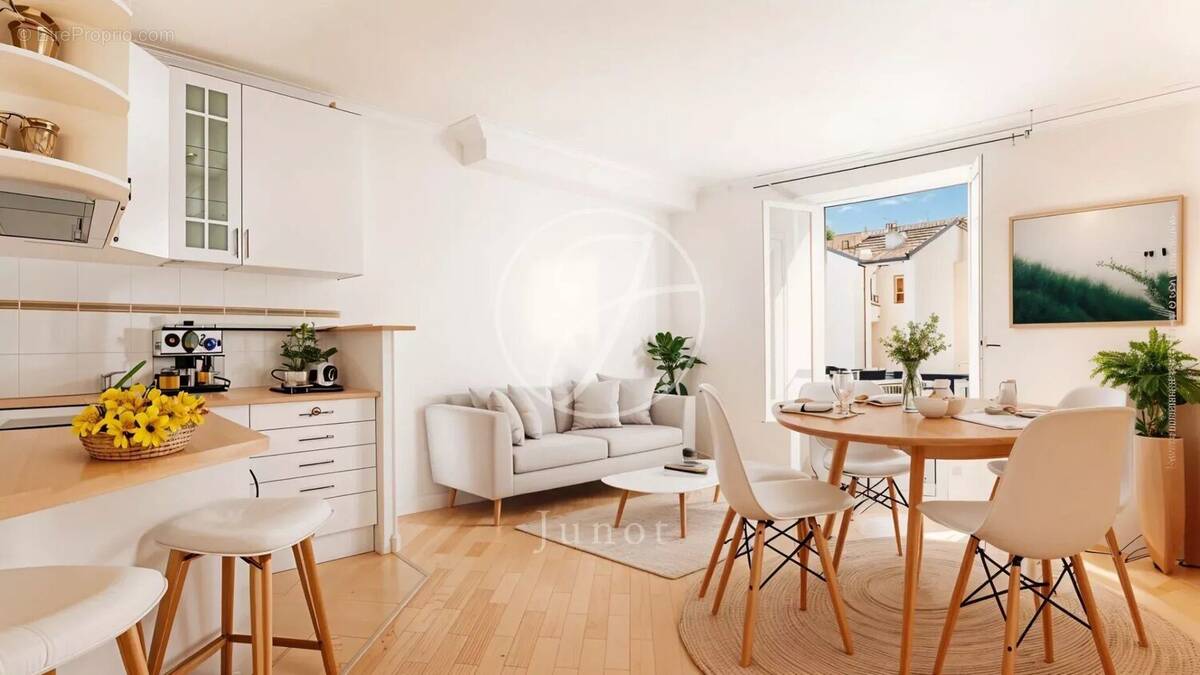 Appartement à PARIS-18E