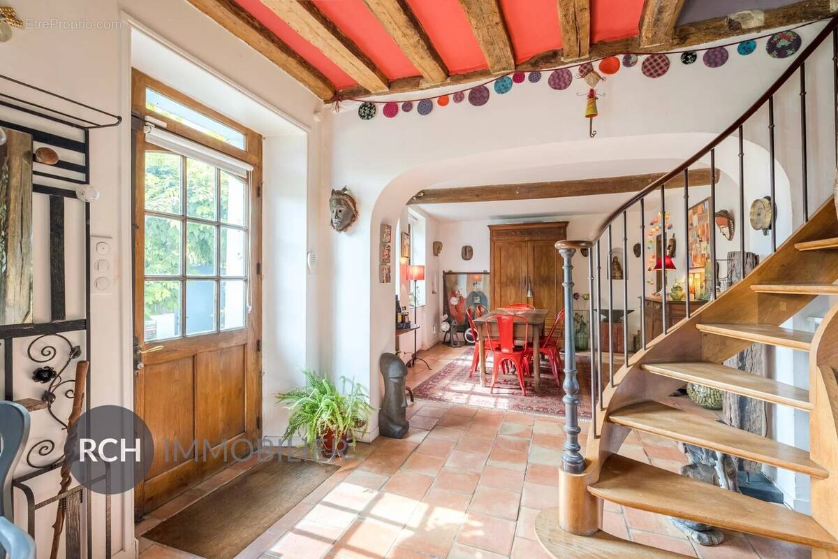 Maison à MONTFORT-L&#039;AMAURY