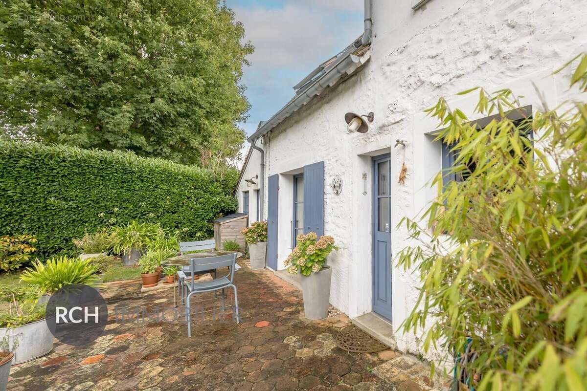 Maison à MONTFORT-L&#039;AMAURY