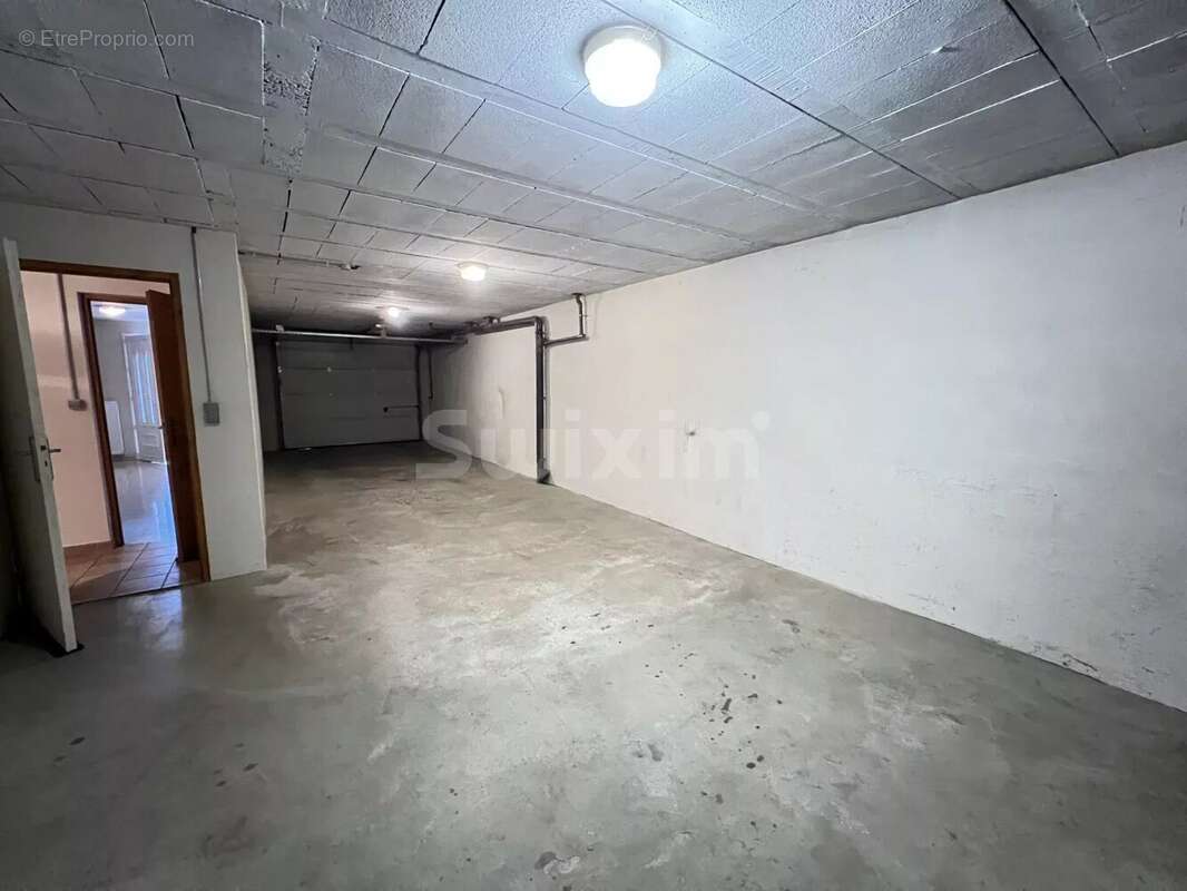 Maison à LONS-LE-SAUNIER