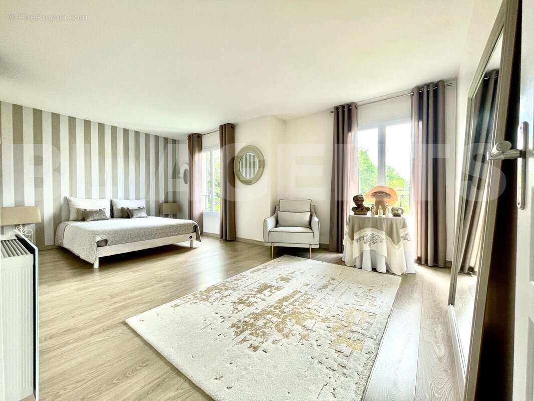 IMG_7003 - Maison à CONCHES-SUR-GONDOIRE