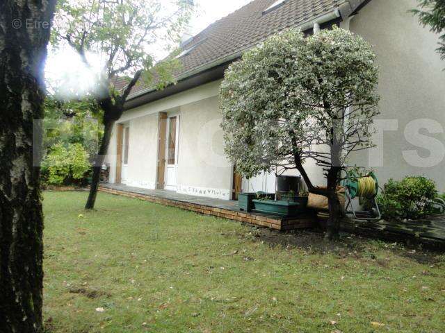 DSC01633 - Maison à LE BLANC-MESNIL