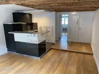 Appartement à PARIS-4E