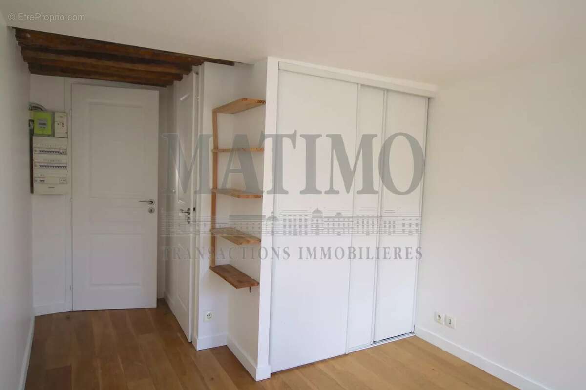 Appartement à PARIS-4E