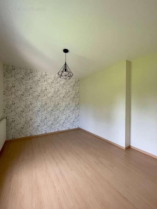 Maison à BASSE-GOULAINE