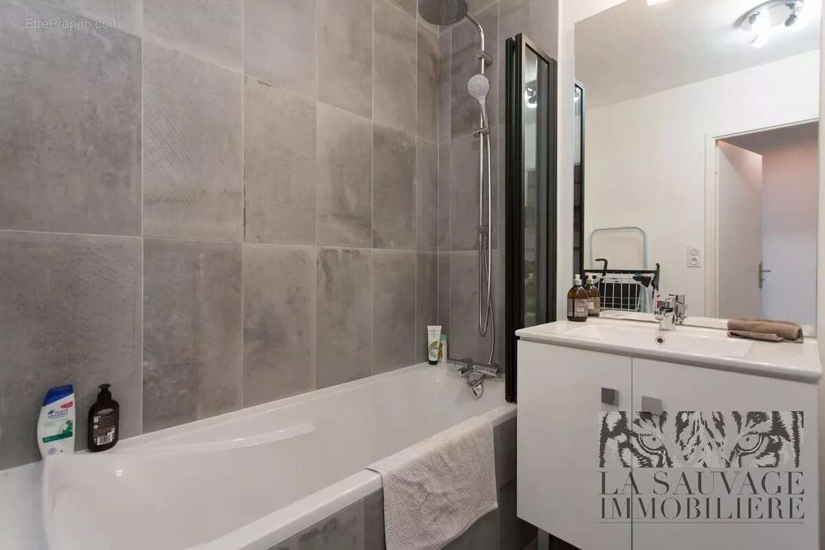 Appartement à COLOMBES