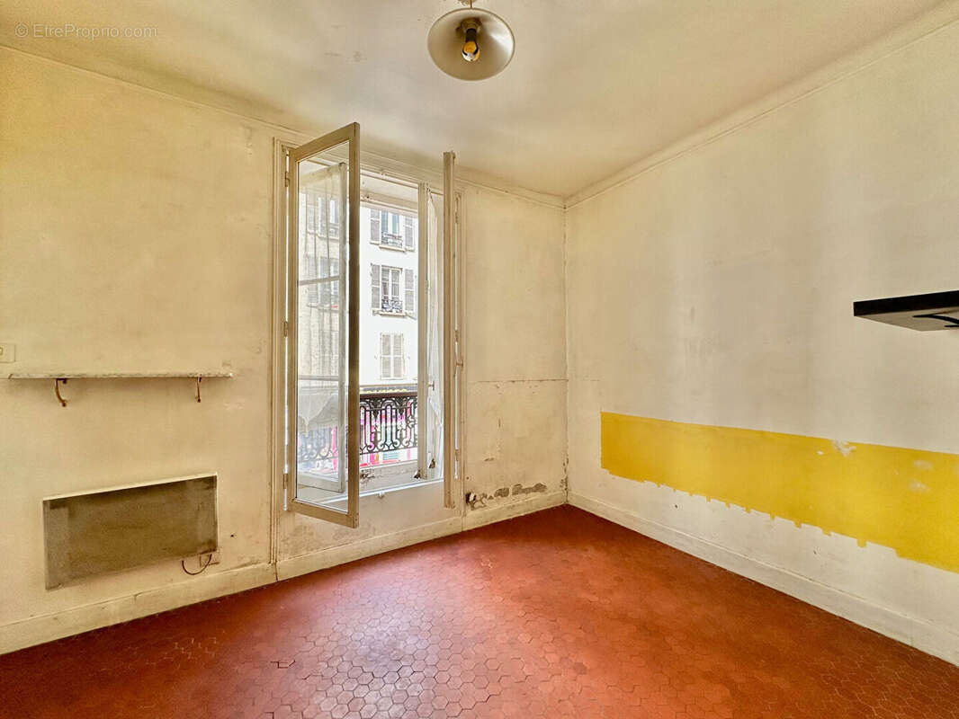 Appartement à PARIS-18E