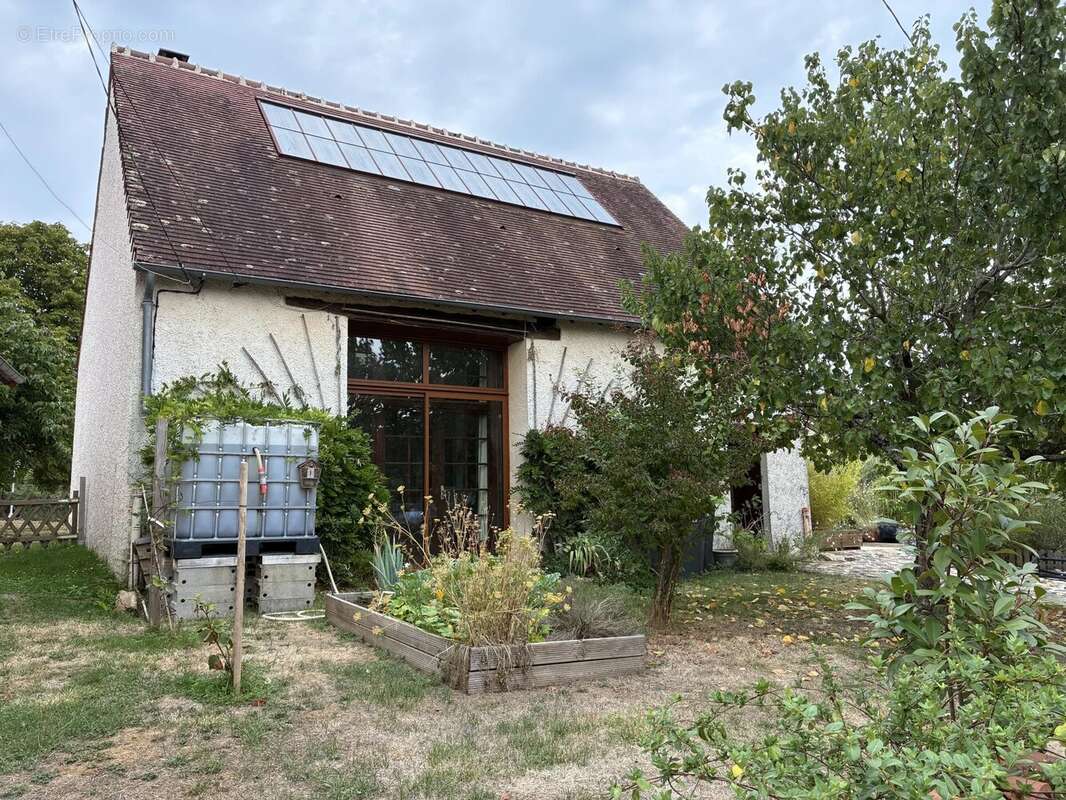 Maison à BRIGUEIL-LE-CHANTRE