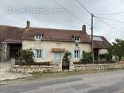 Maison à LA TRIMOUILLE