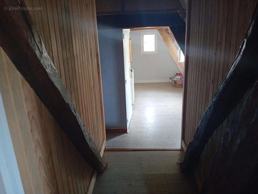 couloir du haut  - Maison à BRETENOUX