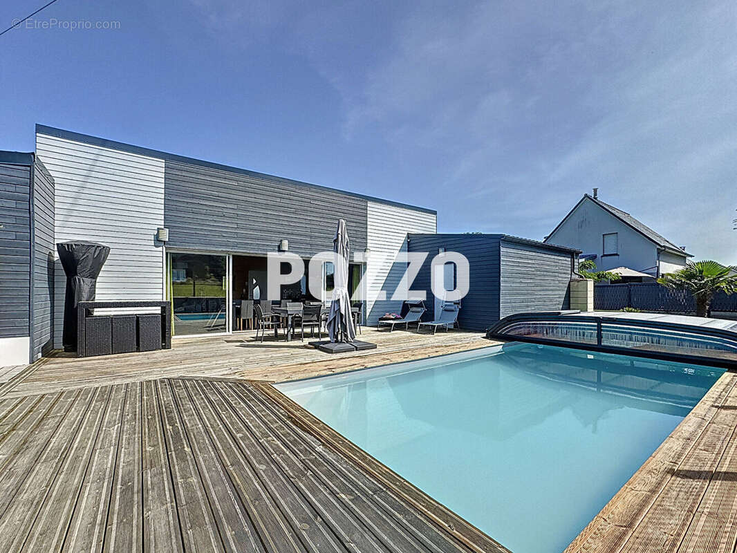 Maison à SAINT-PLANCHERS