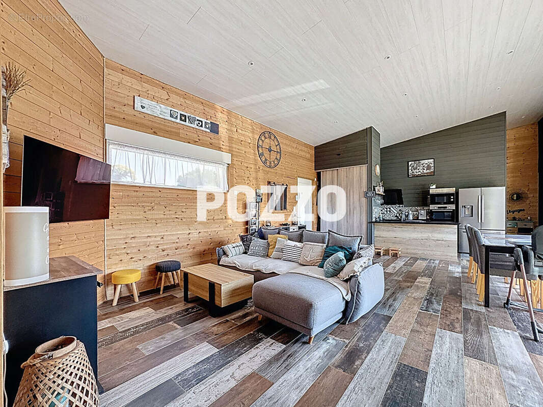 Maison à SAINT-PLANCHERS