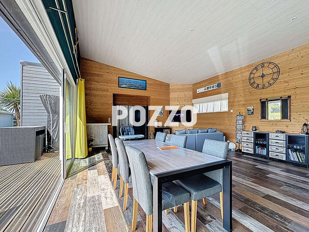 Maison à SAINT-PLANCHERS