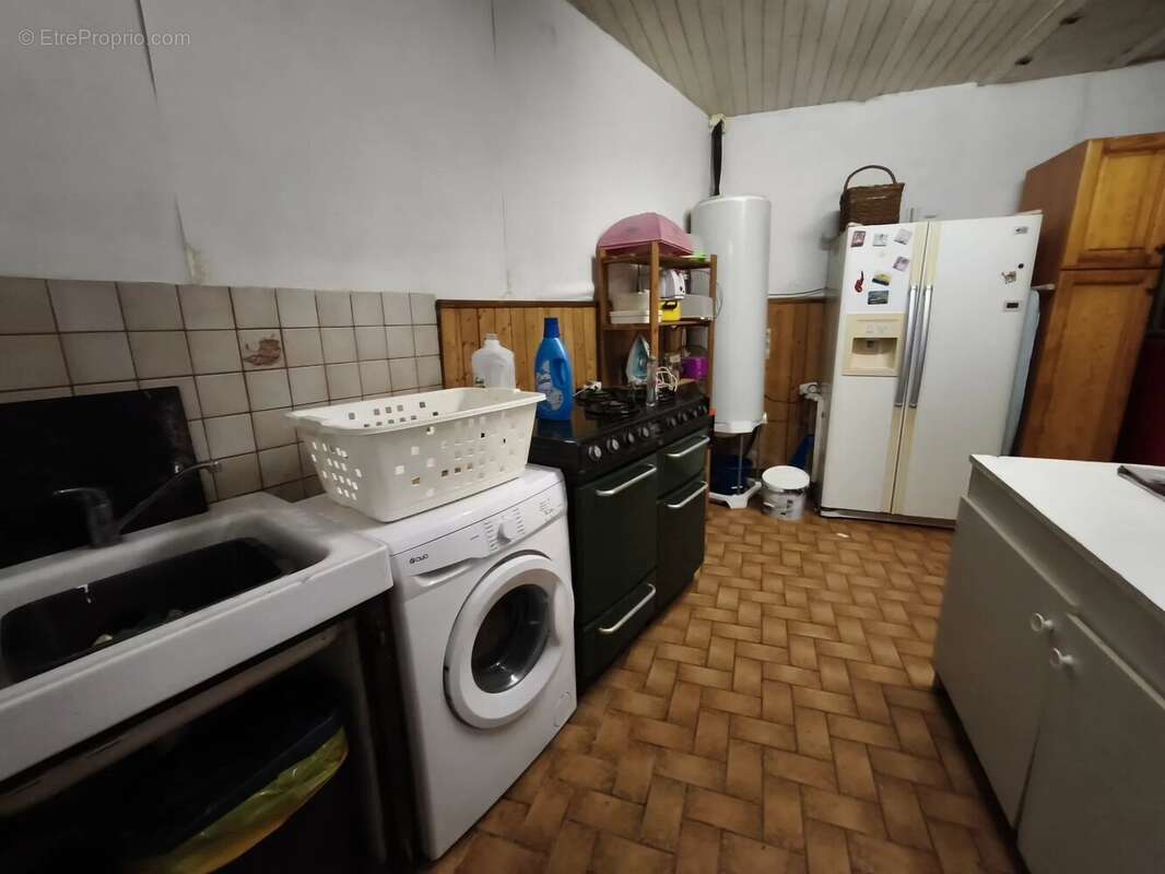 Maison à MONCOUTANT