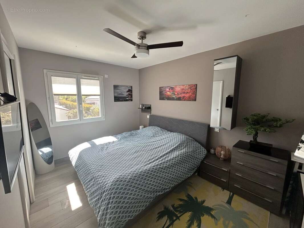 Maison à LA TALAUDIERE