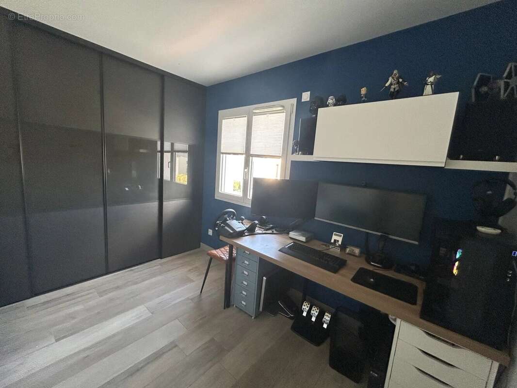 Maison à LA TALAUDIERE