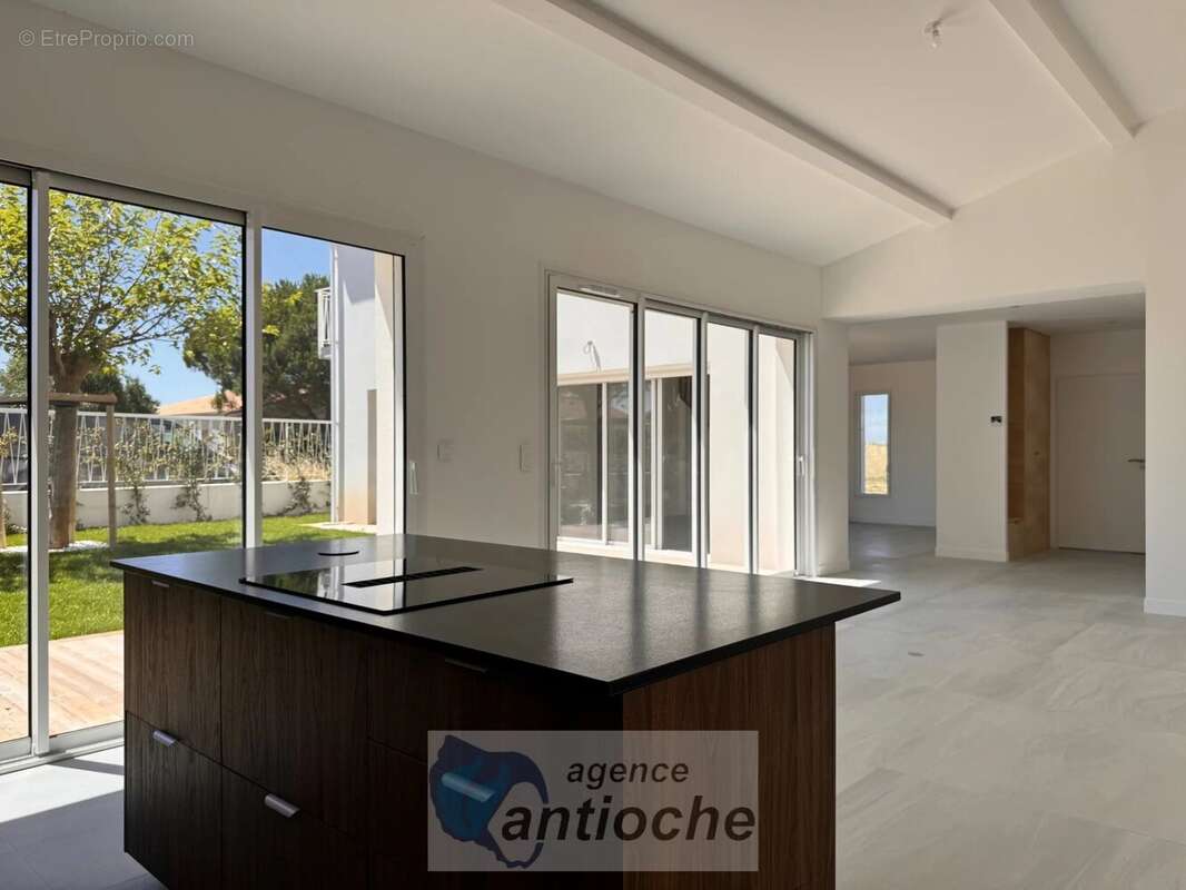 Maison à LA ROCHELLE