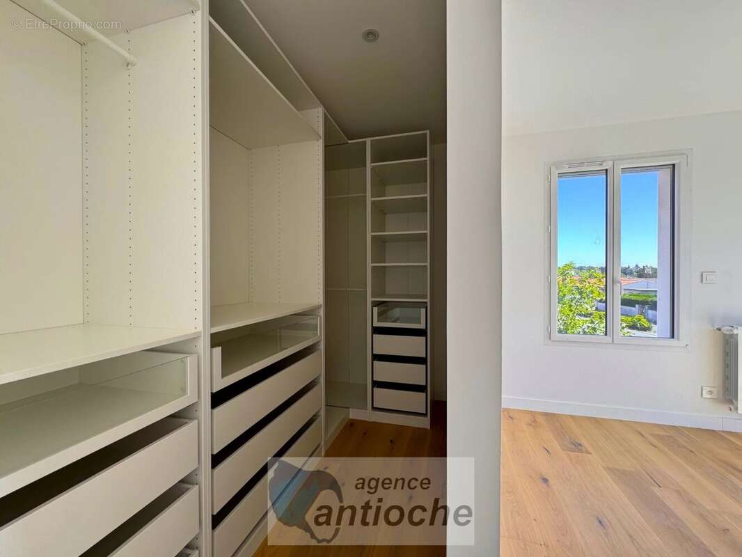 Maison à LA ROCHELLE