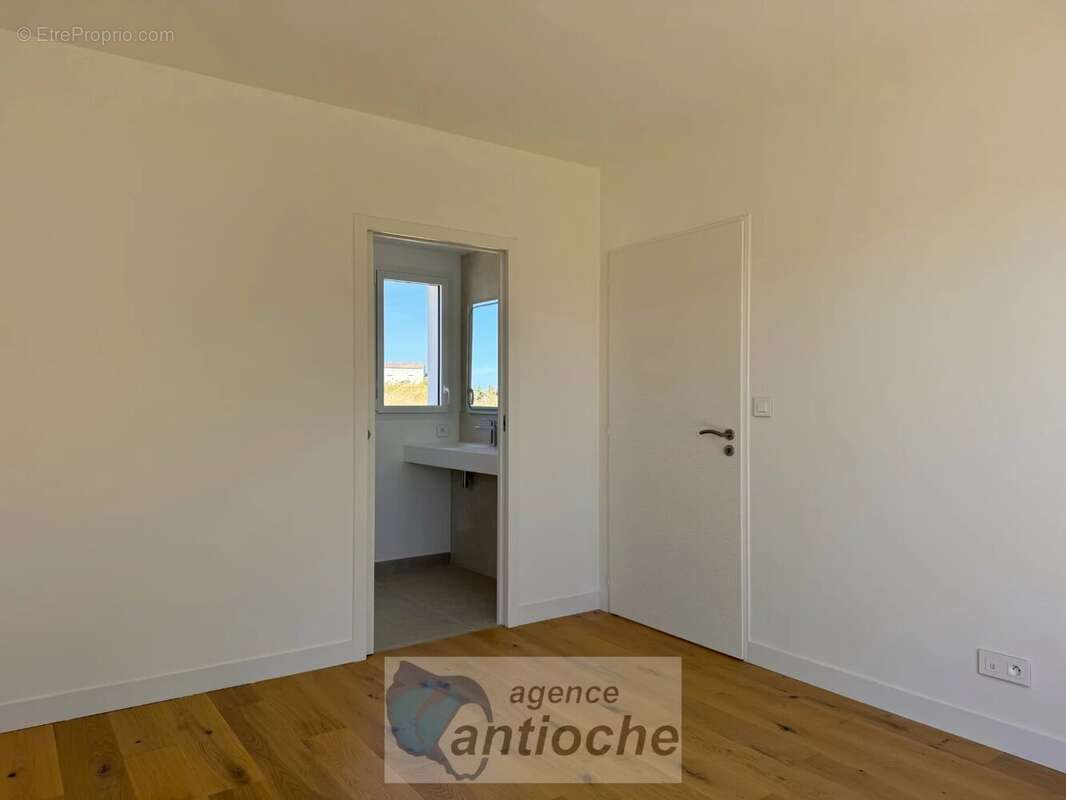 Maison à LA ROCHELLE