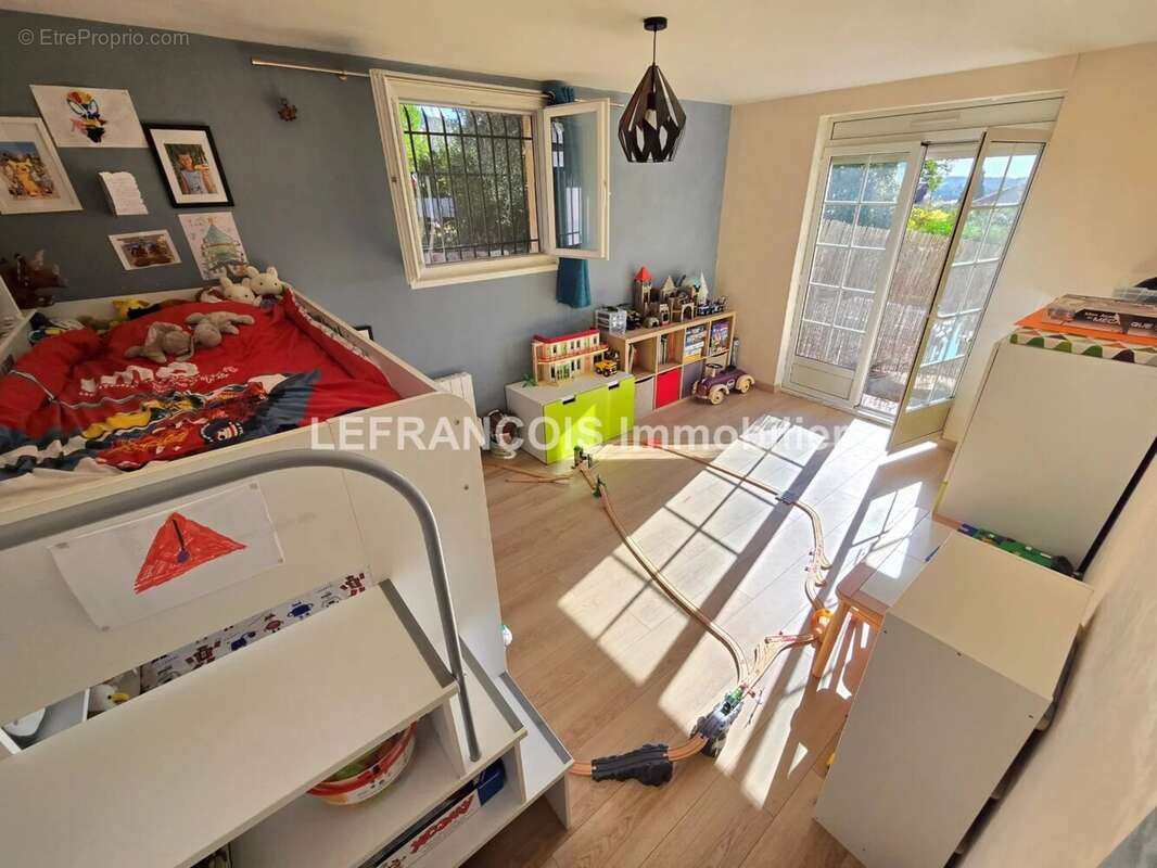 Appartement à PEYMEINADE