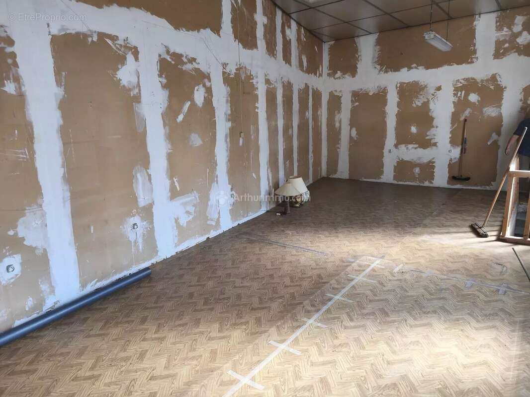 Maison à LA CHARTRE-SUR-LE-LOIR