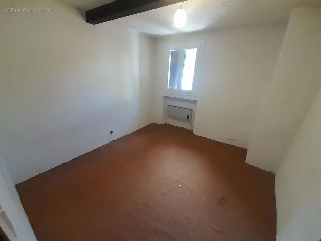 Maison à COLLONGUES