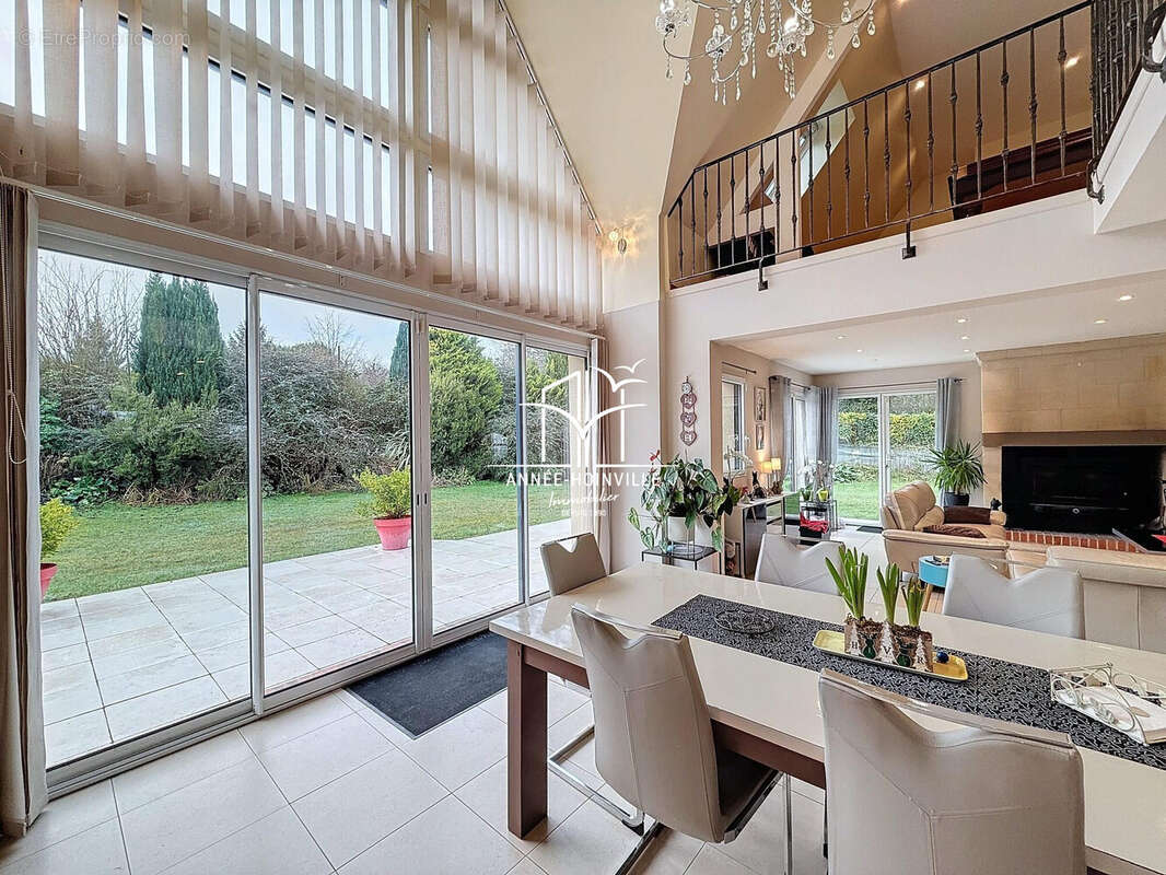 Maison à TROUVILLE-SUR-MER