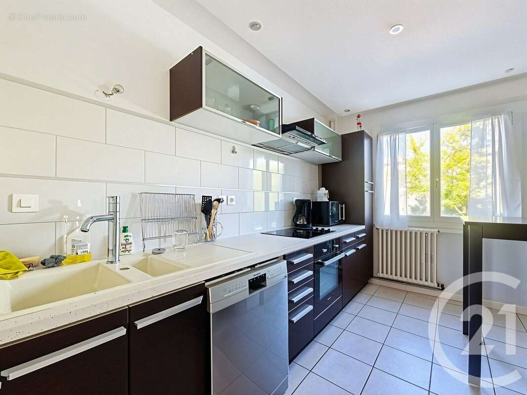 Appartement à FEYZIN