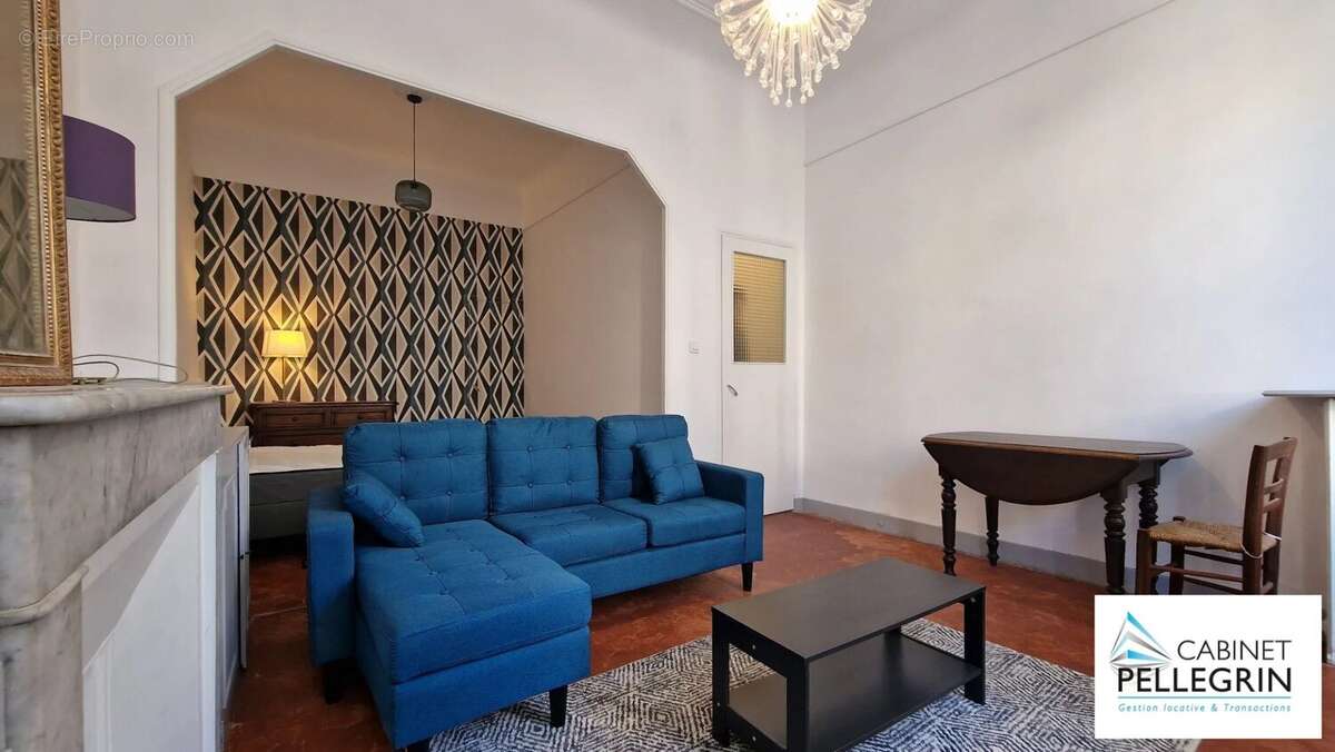 Appartement à MARSEILLE-5E