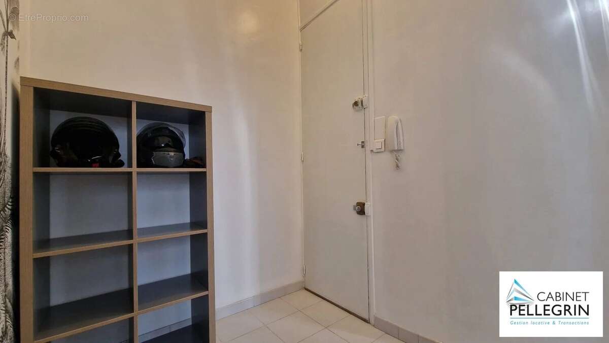 Appartement à MARSEILLE-5E