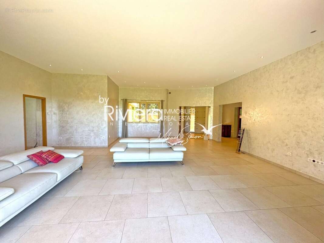 Maison à CAVALAIRE-SUR-MER