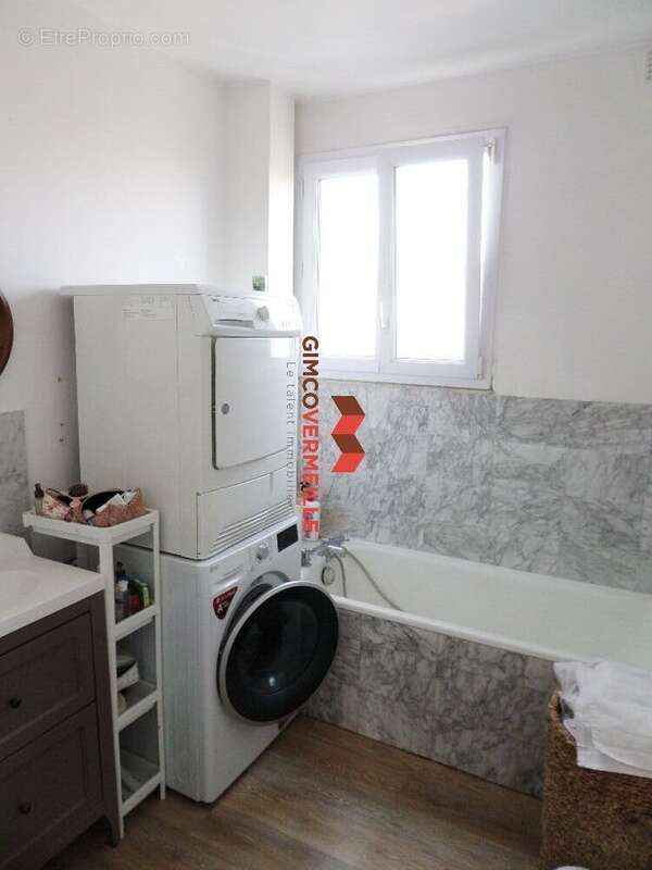 Appartement à LA CELLE-SAINT-CLOUD