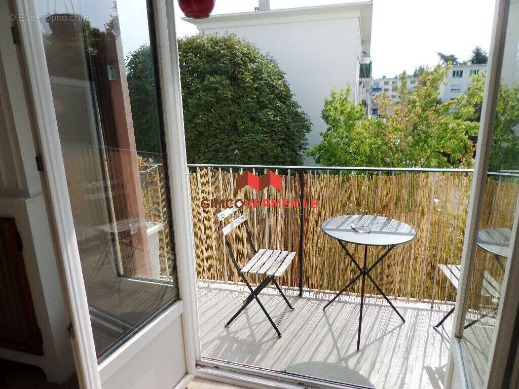 Appartement à LA CELLE-SAINT-CLOUD