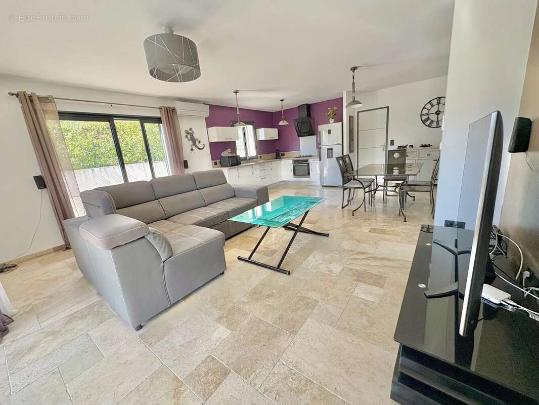 Maison à SAINT-RAPHAEL