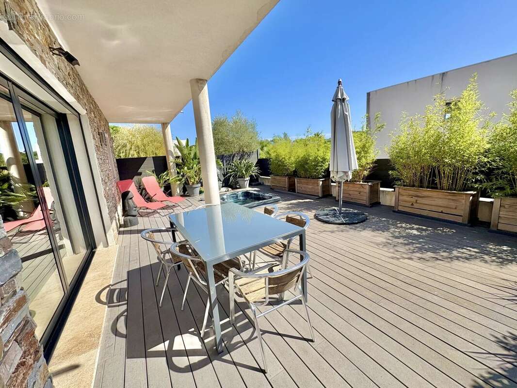 Maison à SAINT-RAPHAEL