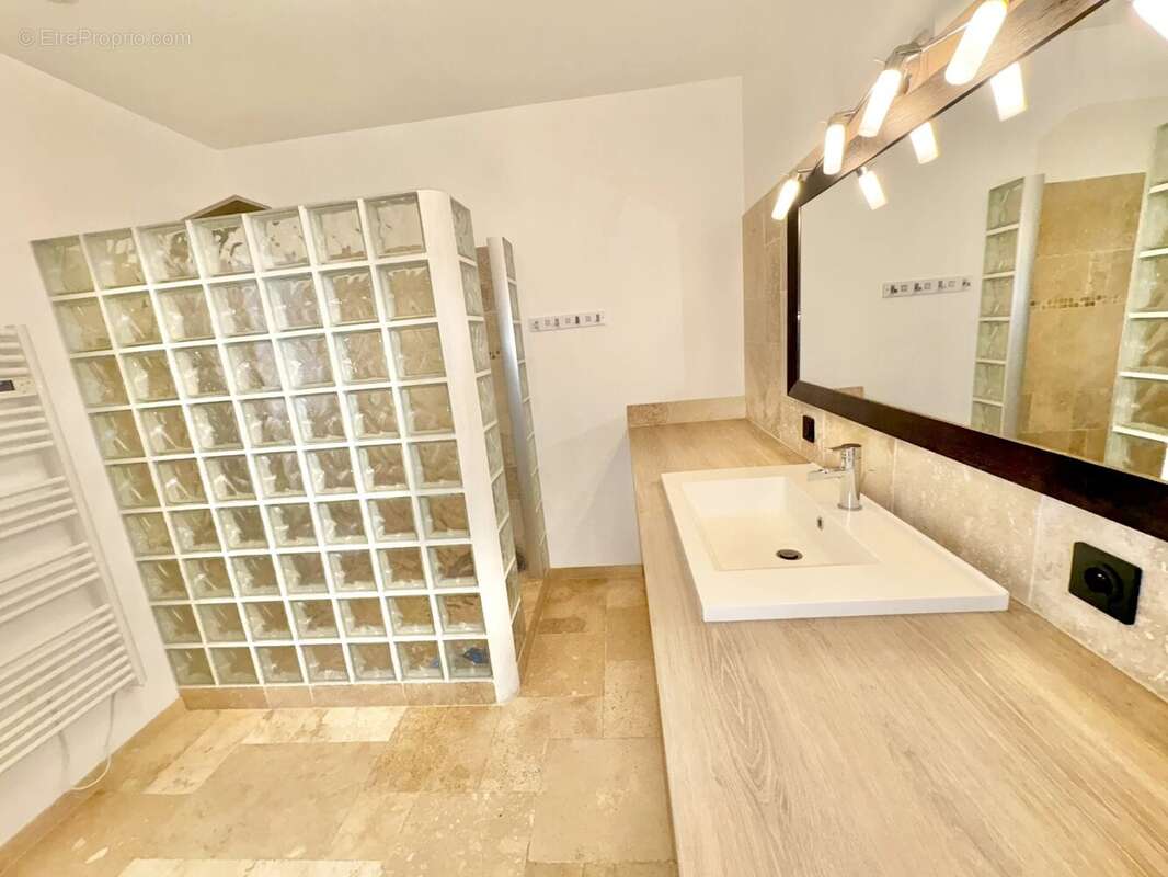 Maison à SAINT-RAPHAEL